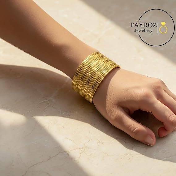 أساور نسائية جولد بلتيد متعددة الأشكال باللون الذهبي، تصميم فاخر وعصري، إكسسوارات أنيقة مناسبة للاستخدام اليومي والمناسبات والهدايا، تمنح إطلالة راقية من فيروز جوليري