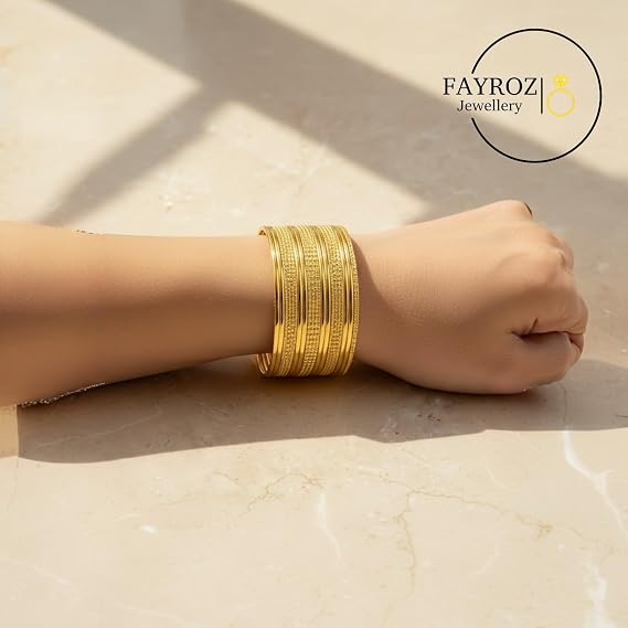 أساور نسائية جولد بلتيد متعددة الأشكال باللون الذهبي، تصميم فاخر وعصري، إكسسوارات أنيقة مناسبة للاستخدام اليومي والمناسبات والهدايا، تمنح إطلالة راقية من فيروز جوليري