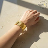 أساور نسائية قابلة للتعديل من ستانلس ستيل مطلية بالذهب عيار 18 قيراط، تصميم فاخر ثابت اللون، مناسبة للاستخدام اليومي والسهرات والمناسبات من فيروز جوليري