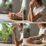 "إنسيال نسائي بتصميم كف أنيق من ستانلس ستيل عالي الجودة – تصميم عصري فاخر مستوحى من الرمزية والحماية مع مقاومة للصدأ وثبات لون ولمعان يدوم طويلًا – إكسسوار راقٍ يضيف لمسة مميزة وجذابة للإطلالات اليومية والسهرات والمناسبات الخاصة والهدايا المميزة"